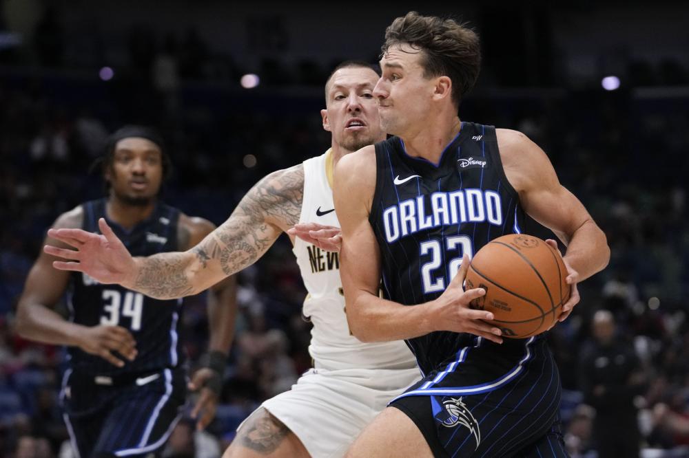 队阵容的厚 队阵容的厚